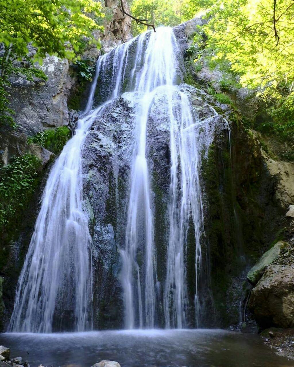 آبشار آغویه